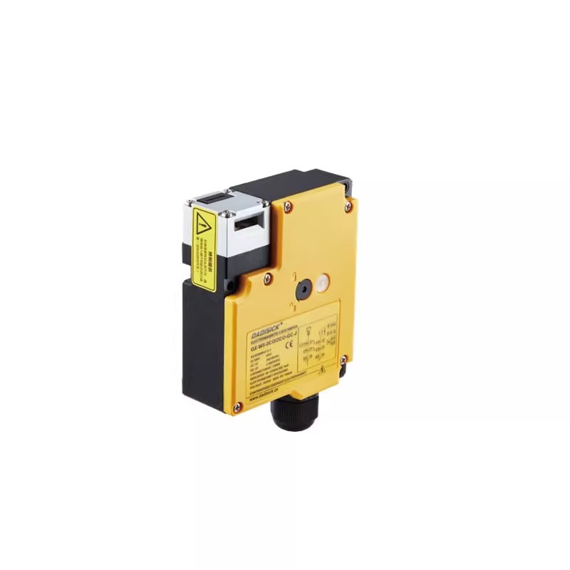 DX-W5-2CO/2CO-GC-J multi-contact guard locking switch, compact square body with actuator head